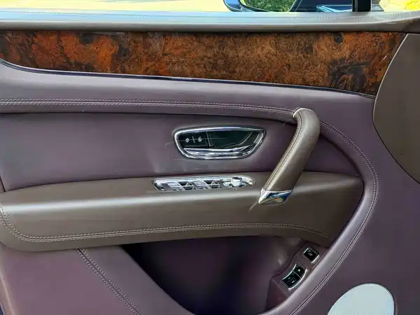 Bentley Bentayga 2019