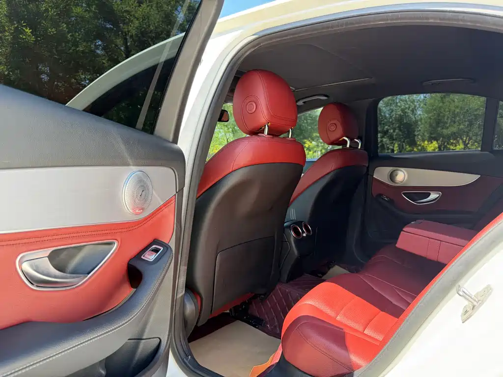 Mercedes-Benz C-Class 2016 — фото 11