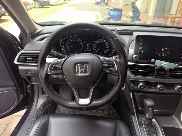 Honda Accord 2019