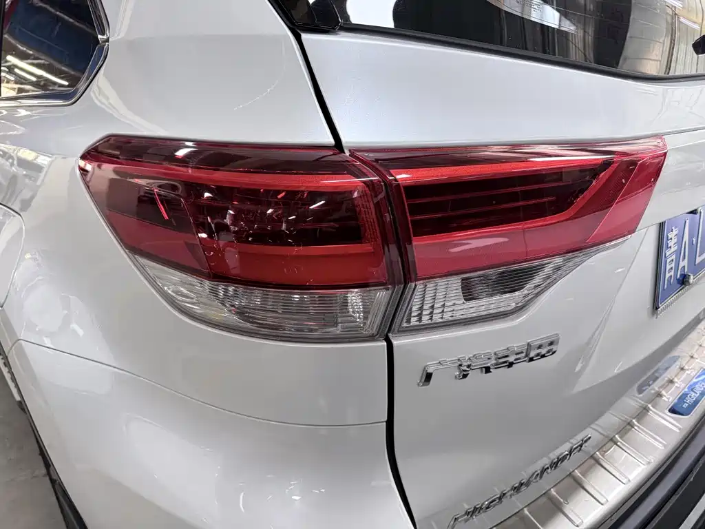 Toyota Highlander 2021 — фото 20