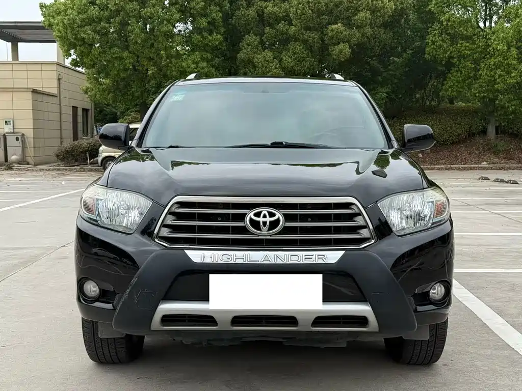 Toyota Highlander 2010 — фото 2