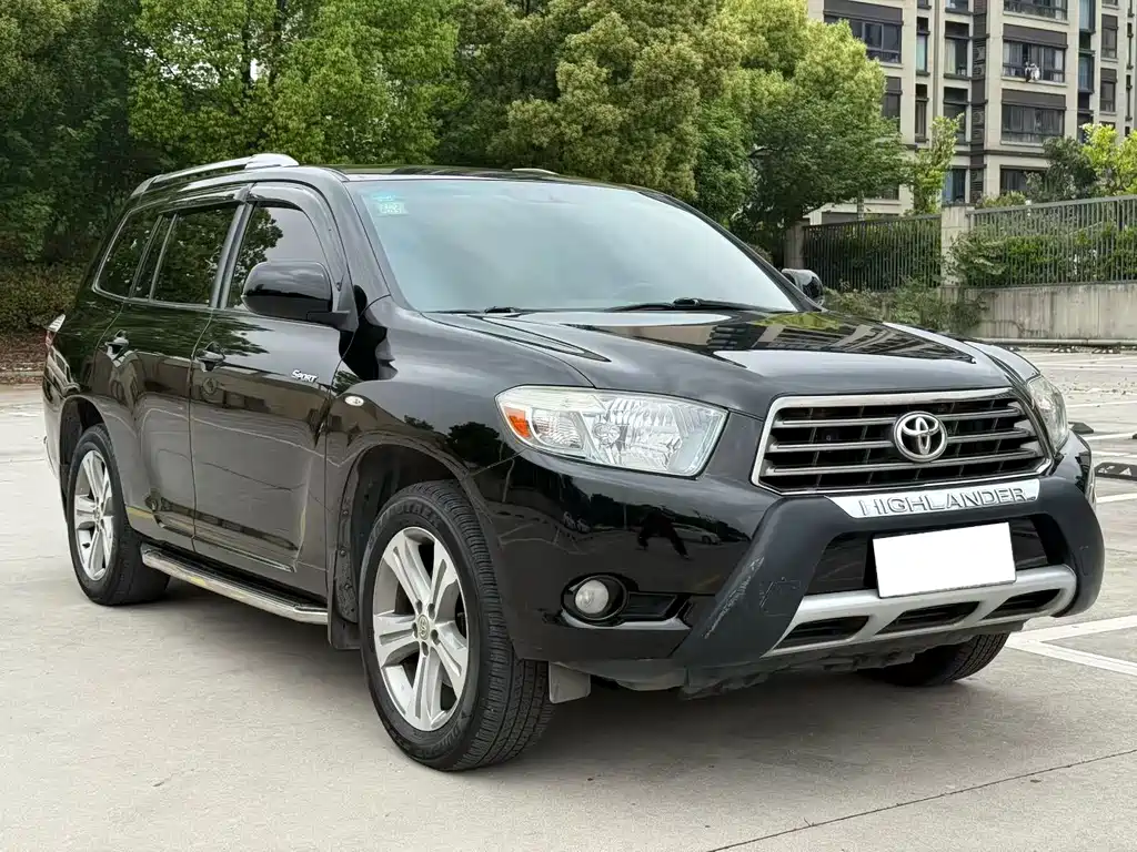 Toyota Highlander 2010 — фото 3