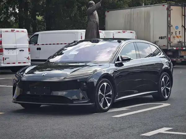 NIO ET5T 2025