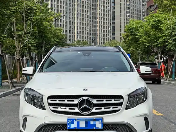 Mercedes-Benz GLA 2018