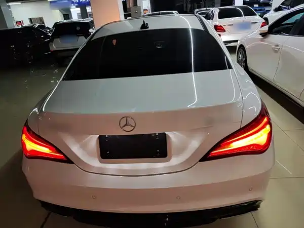 Mercedes-Benz CLA 2018