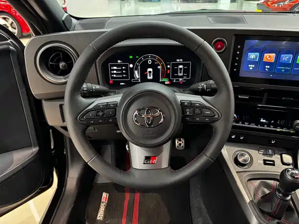 Toyota GR YARIS 2026