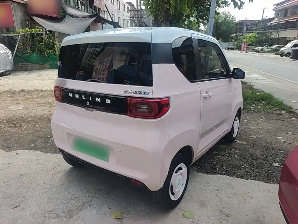 Wuling MINIEV 2022