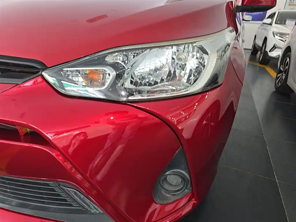 Toyota Yaris L 2019 — фото 24