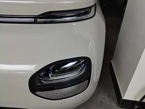Baojun Yunduo 2024