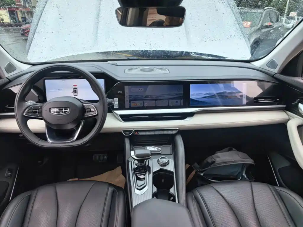 Geely Xingyue L 2023 — фото 10