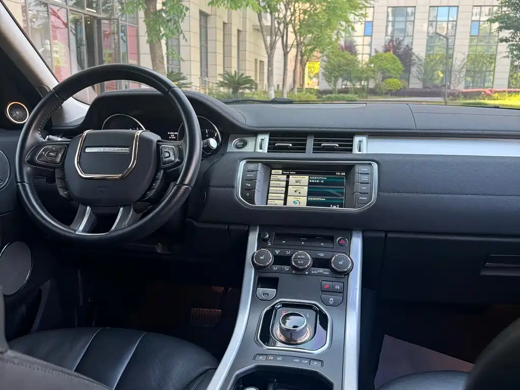 Land Rover Range Rover Evoque 2015 — фото 12