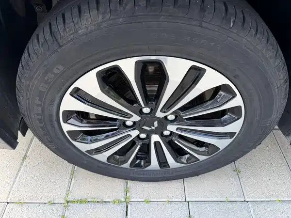 Wuling Jiachen 2022