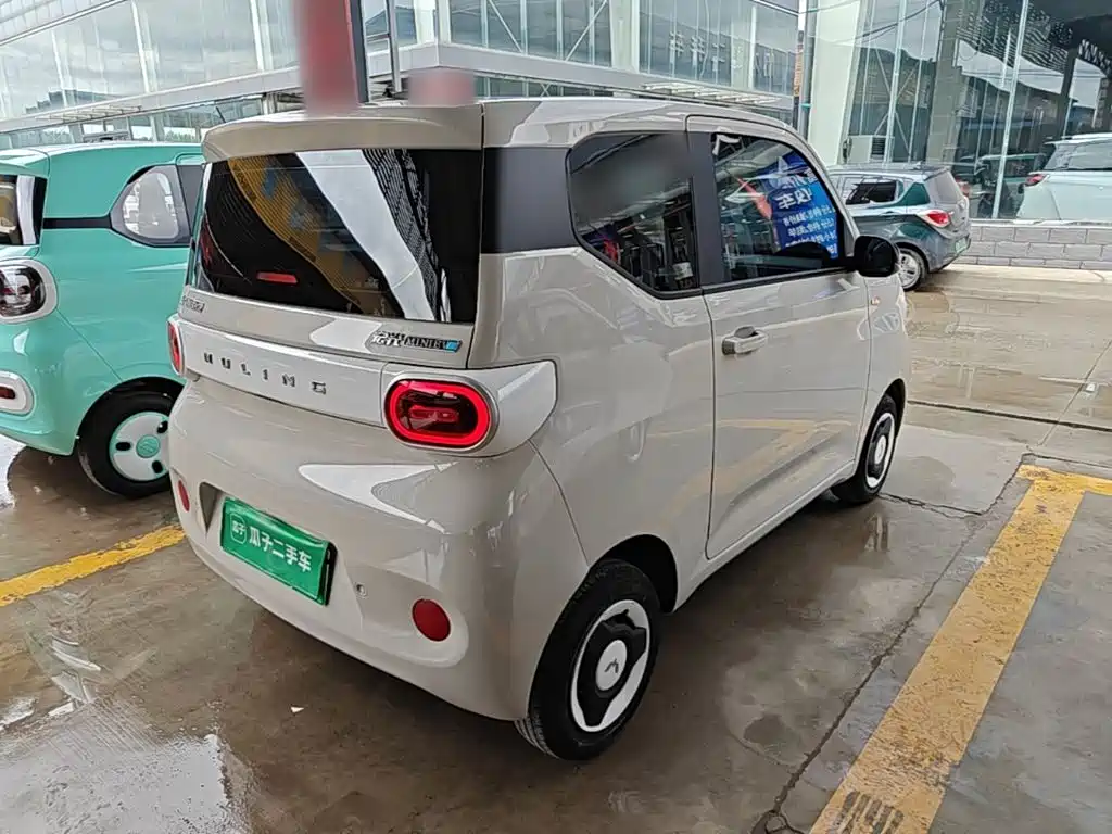 Wuling MINIEV 2025