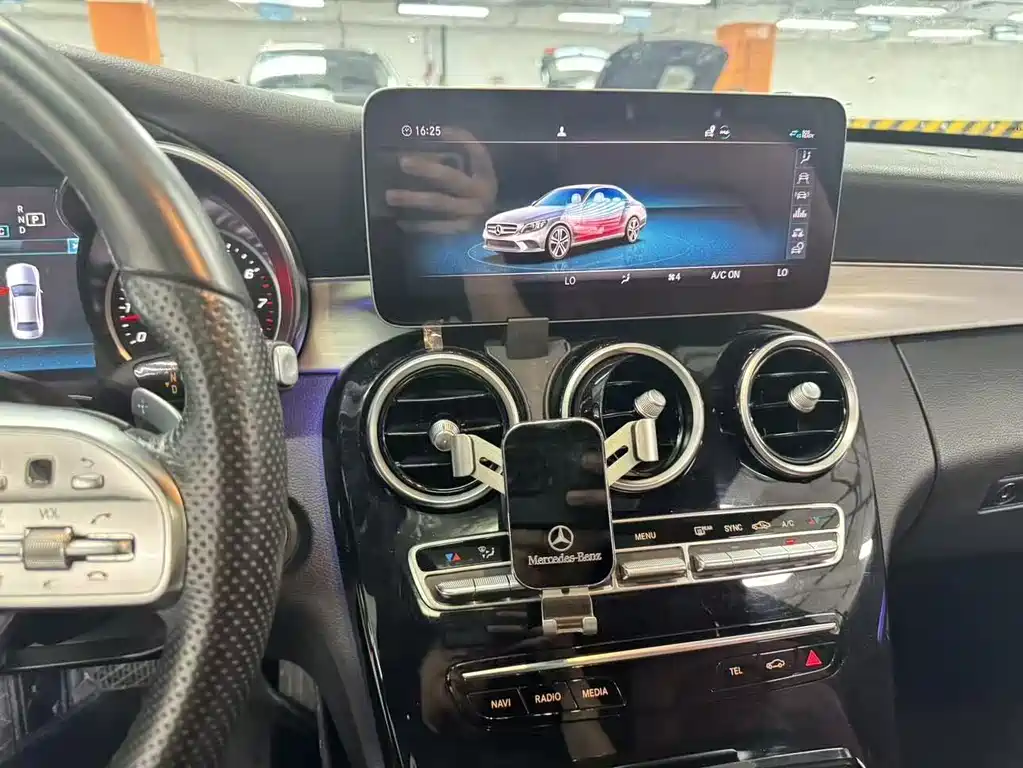 Mercedes-Benz C-Class 2019