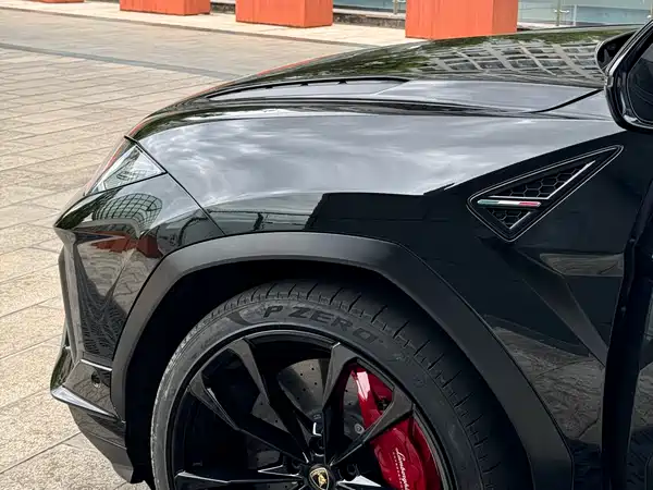 Lamborghini Urus 2023