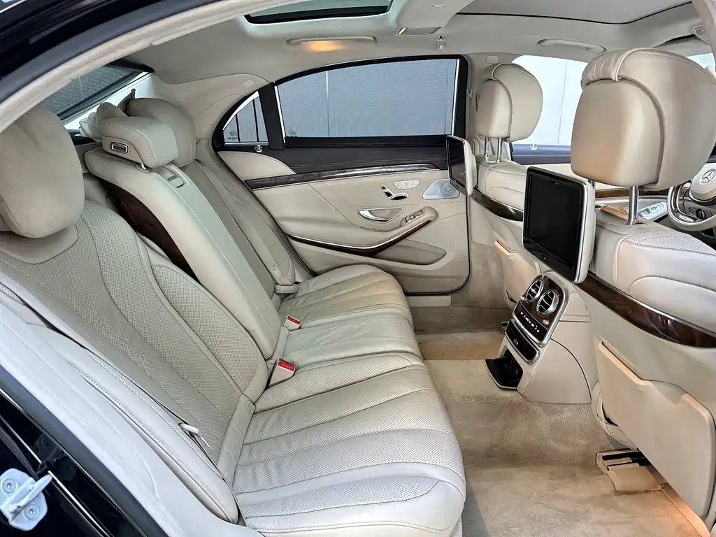 Mercedes-Benz S-Class 2015 — фото 15