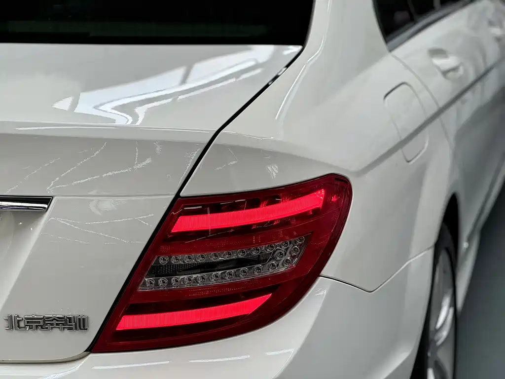 Mercedes-Benz C-Class 2014 — фото 4