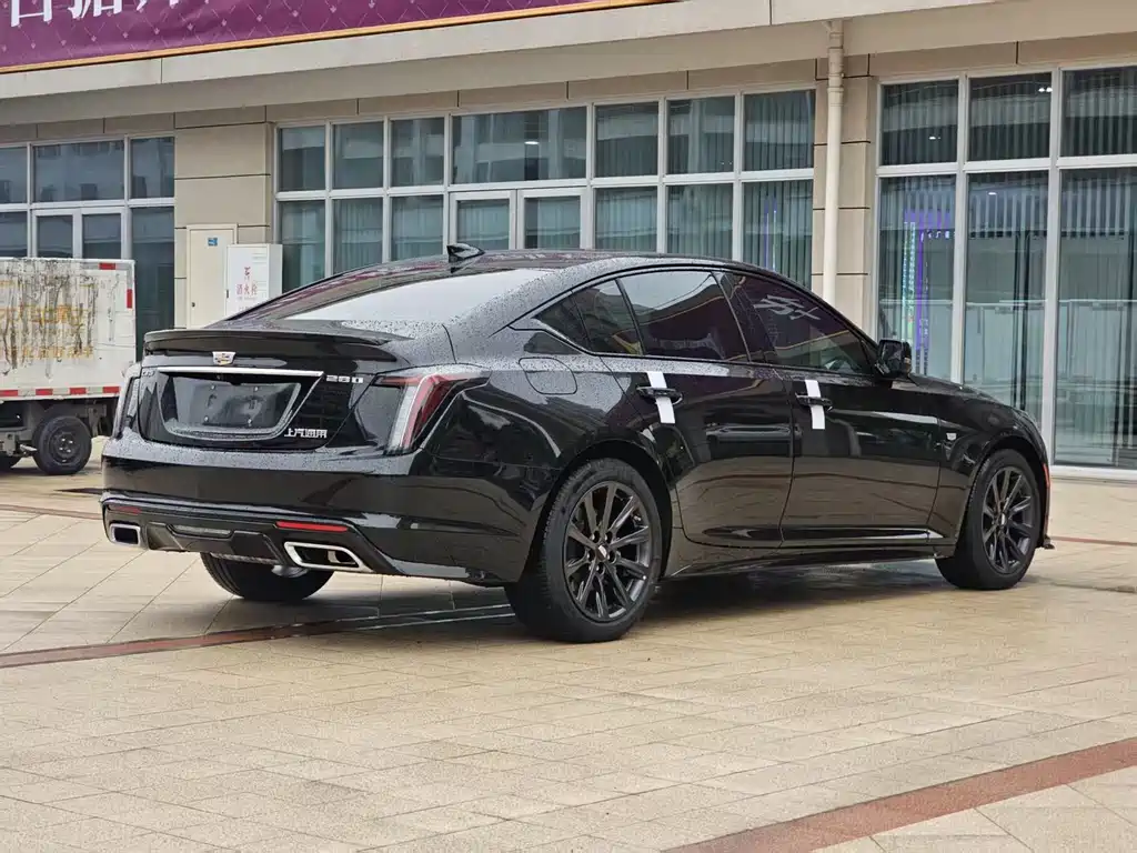 Cadillac CT5 2023 — фото 15