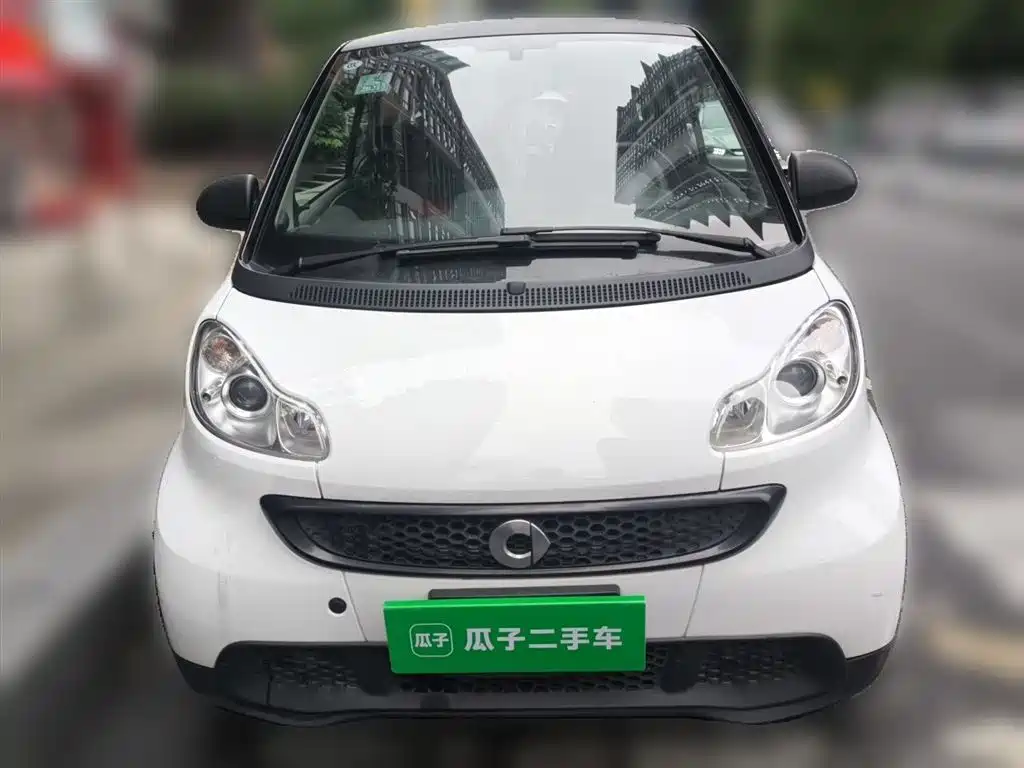 smart Fortwo 2015 — фото 24