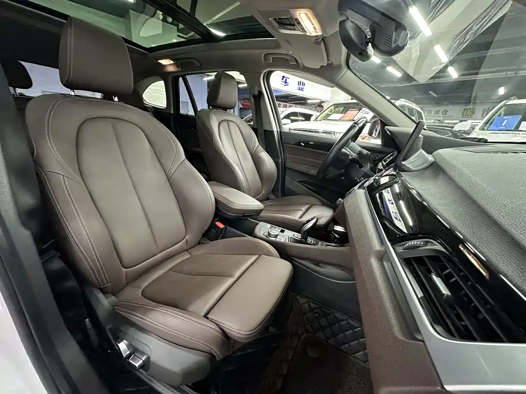 BMW X1 2022 — фото 10