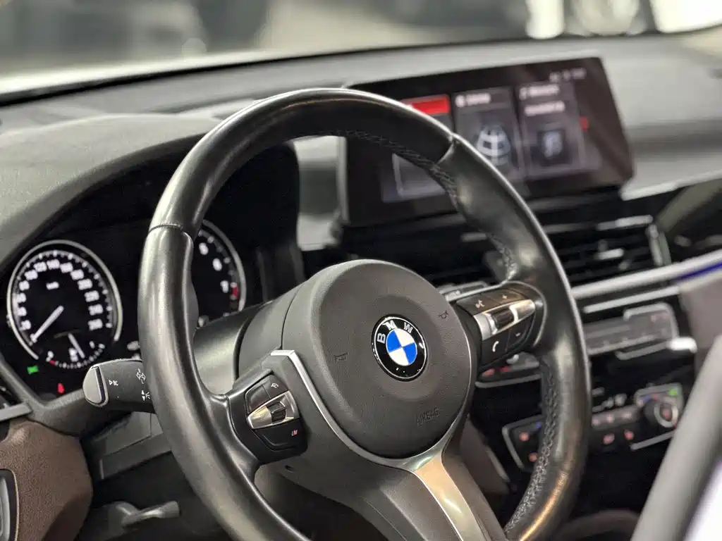 BMW X1 2022 — фото 21