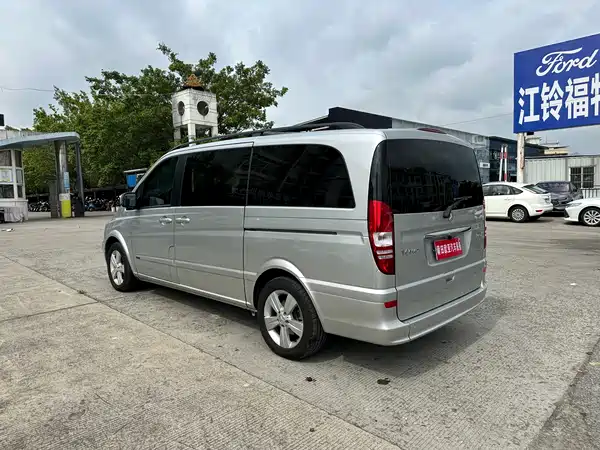 Mercedes-Benz Viano 2014