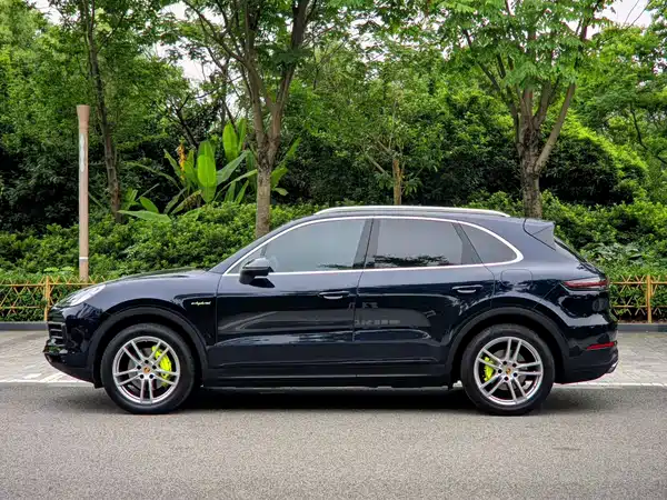 Porsche Cayenne New Energy 2023