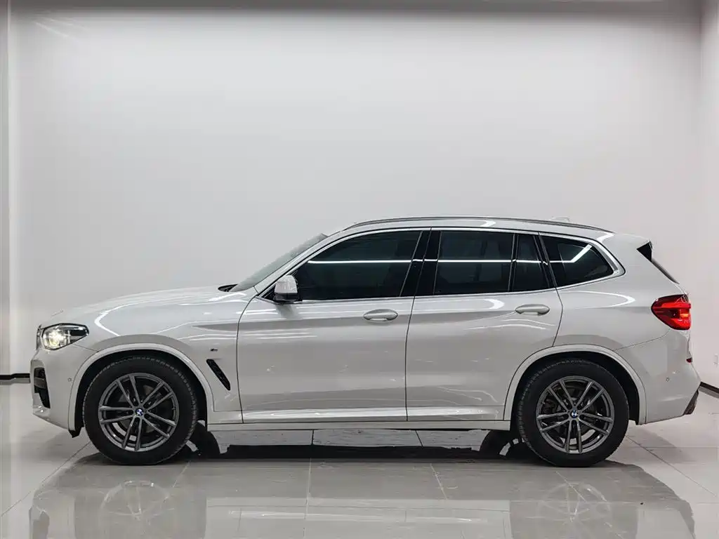 BMW X3 2020 — фото 3