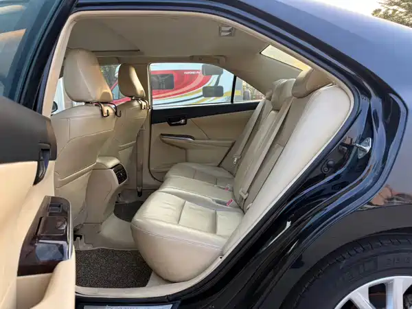 Toyota Camry 2015