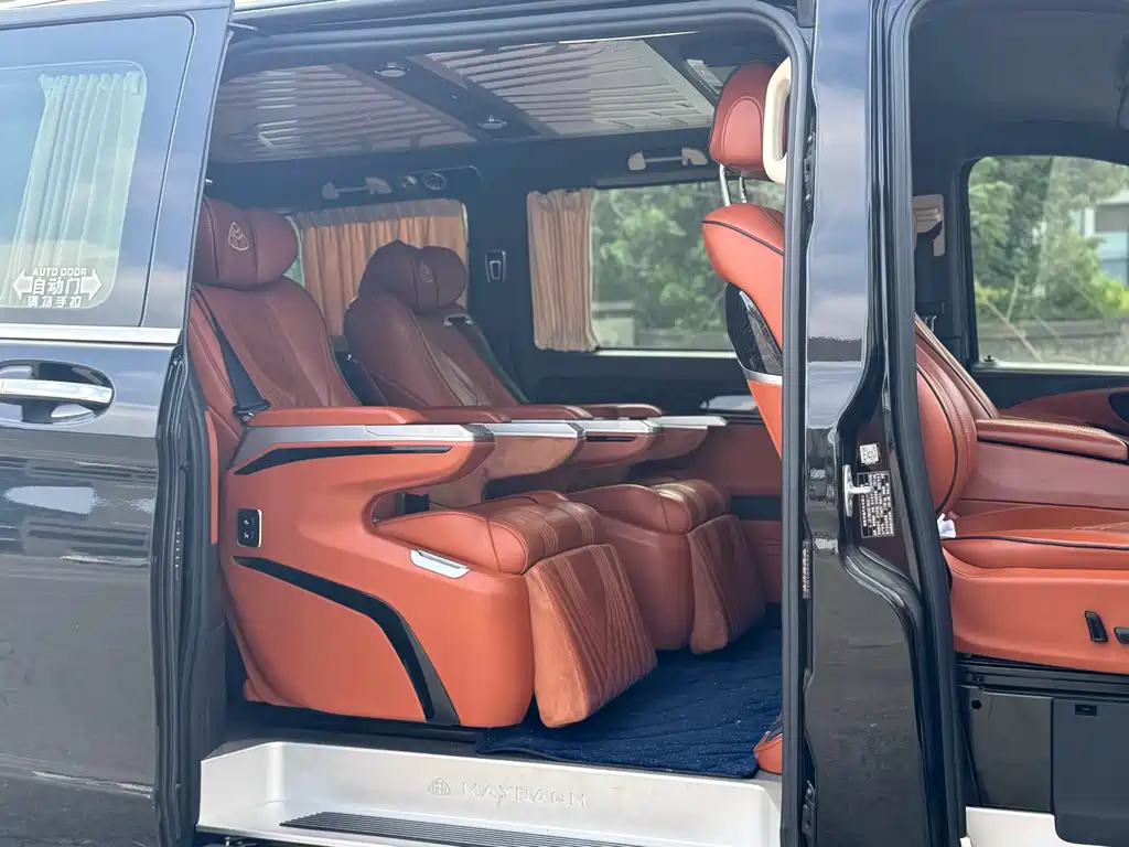 Mercedes-Benz Vito 2023 — фото 14