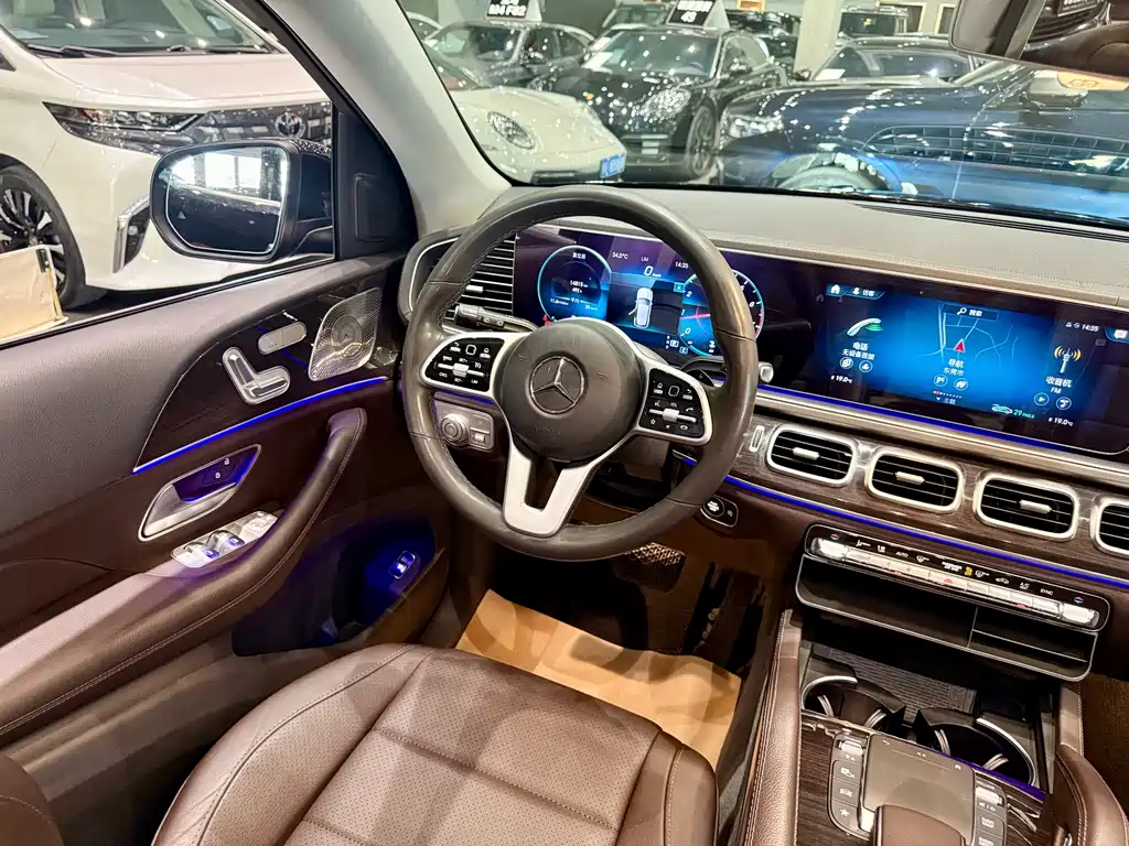 Mercedes-Benz GLE 2020 — фото 11