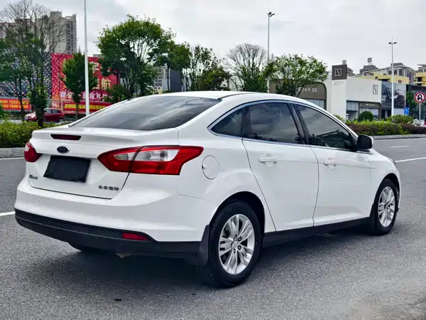 Ford Focus 2014
