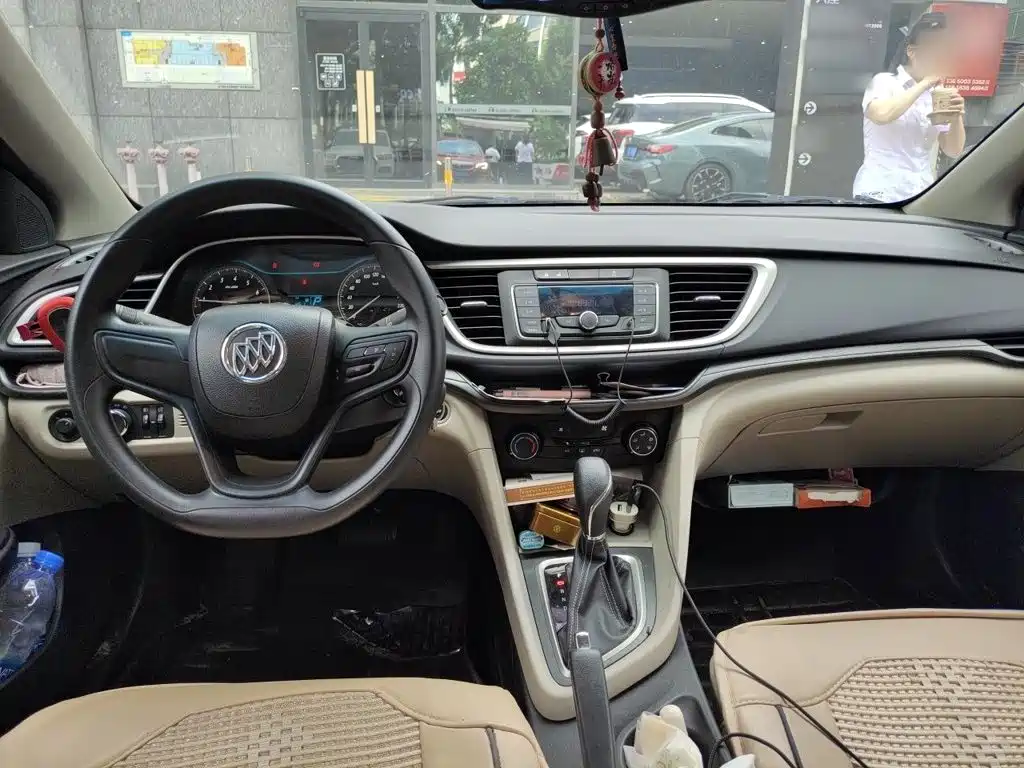 Buick Excelle 2016 — фото 13