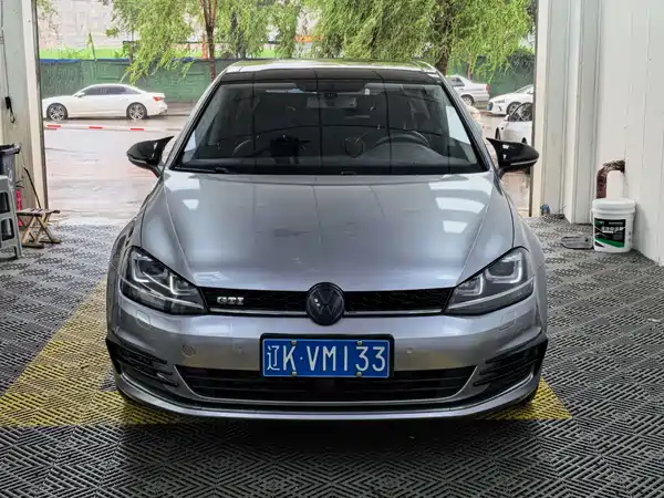 Volkswagen Golf 2016