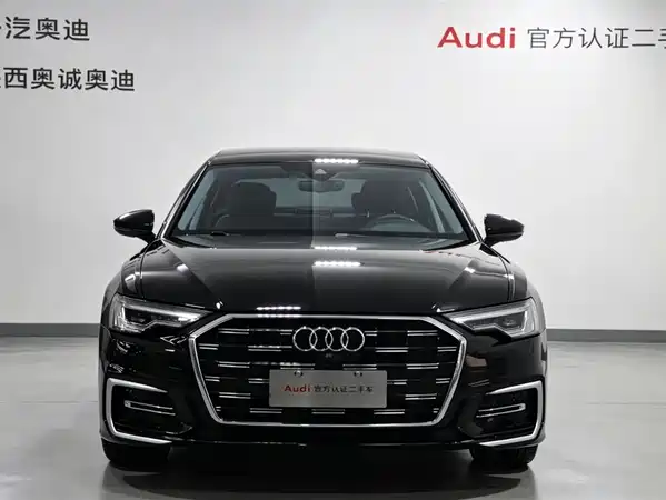 Audi A6L 2022