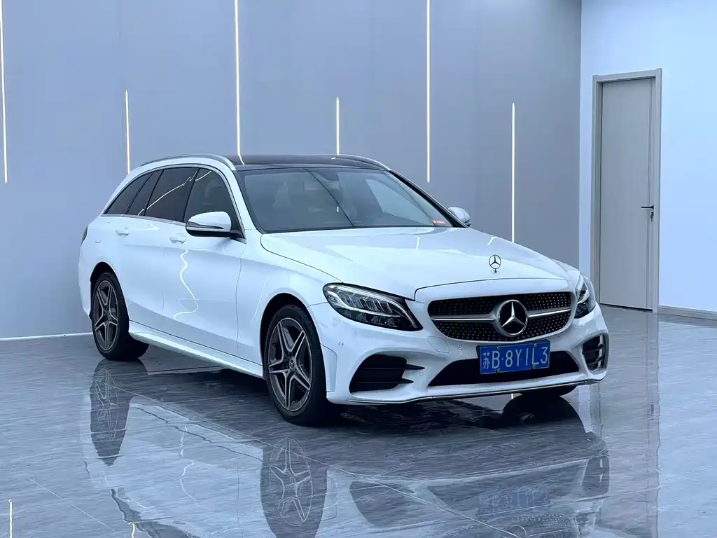 Mercedes-Benz C-Class 2020