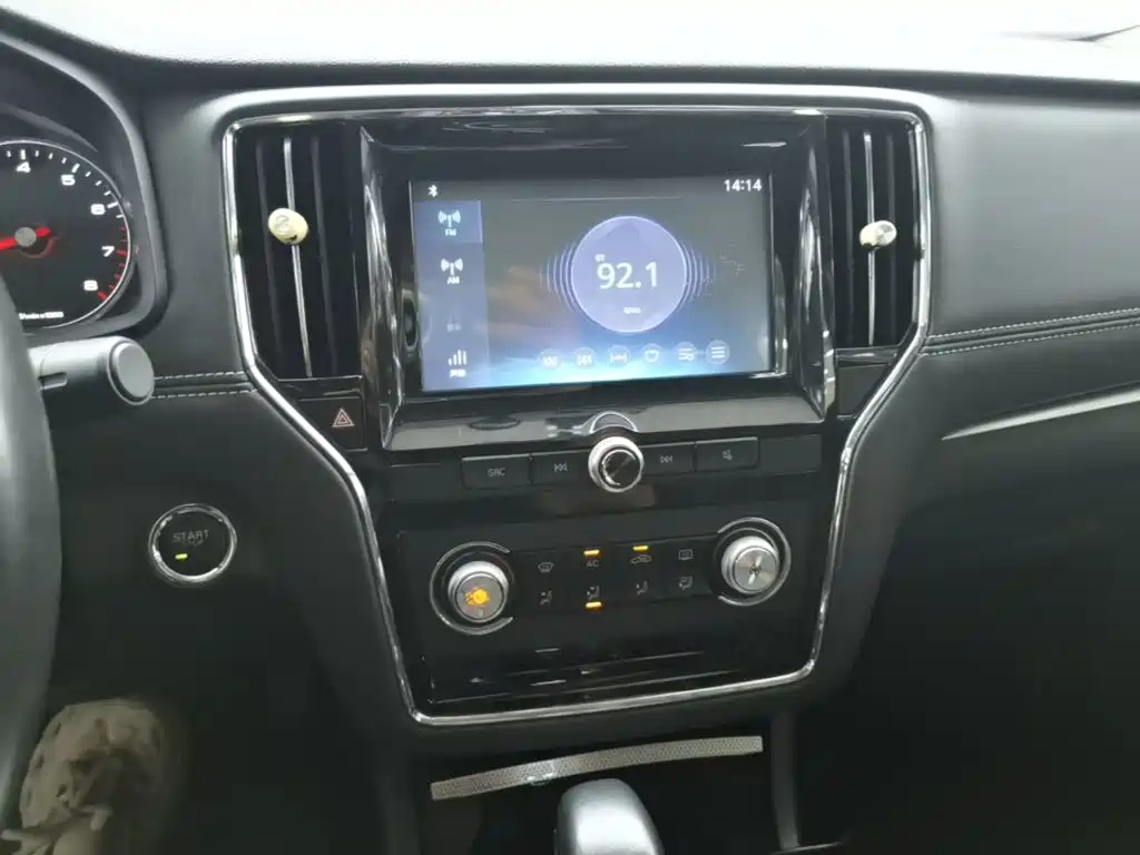Roewe i6 Classic 2017 — фото 20