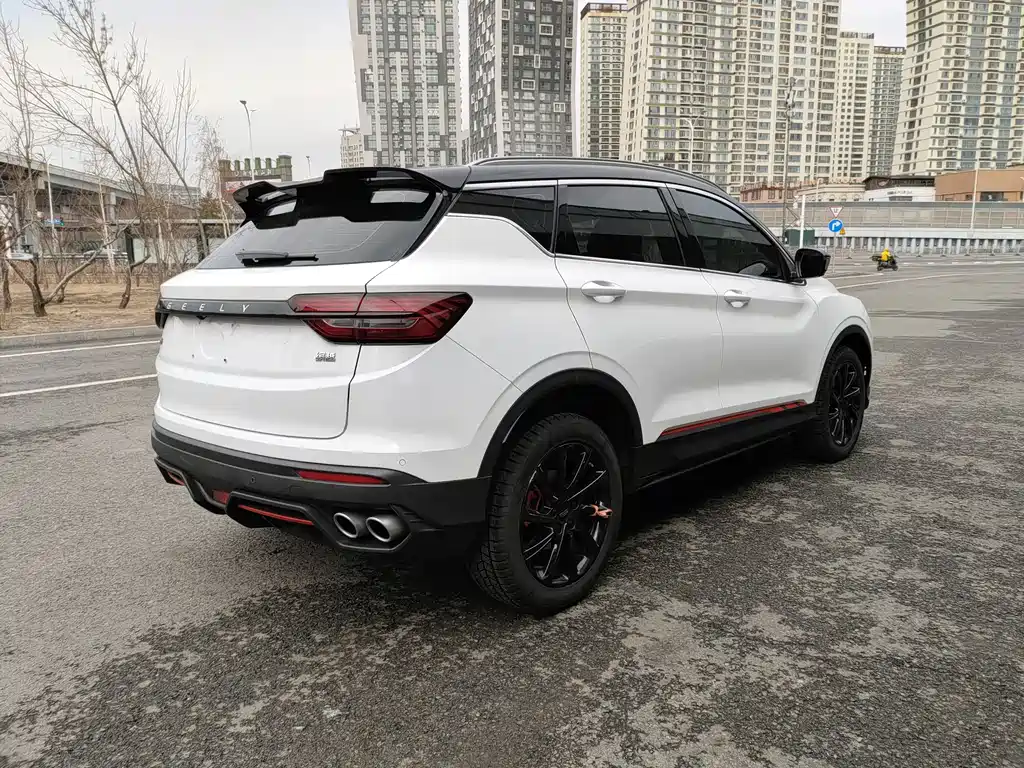 Geely Binyue 2022