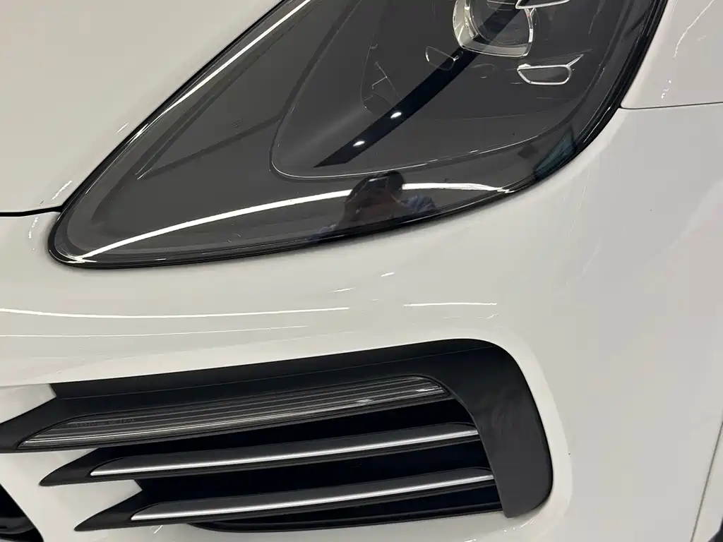 Porsche Cayenne 2018 — фото 11