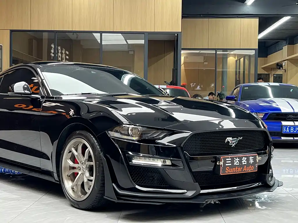 Ford Mustang 2020 — фото 10