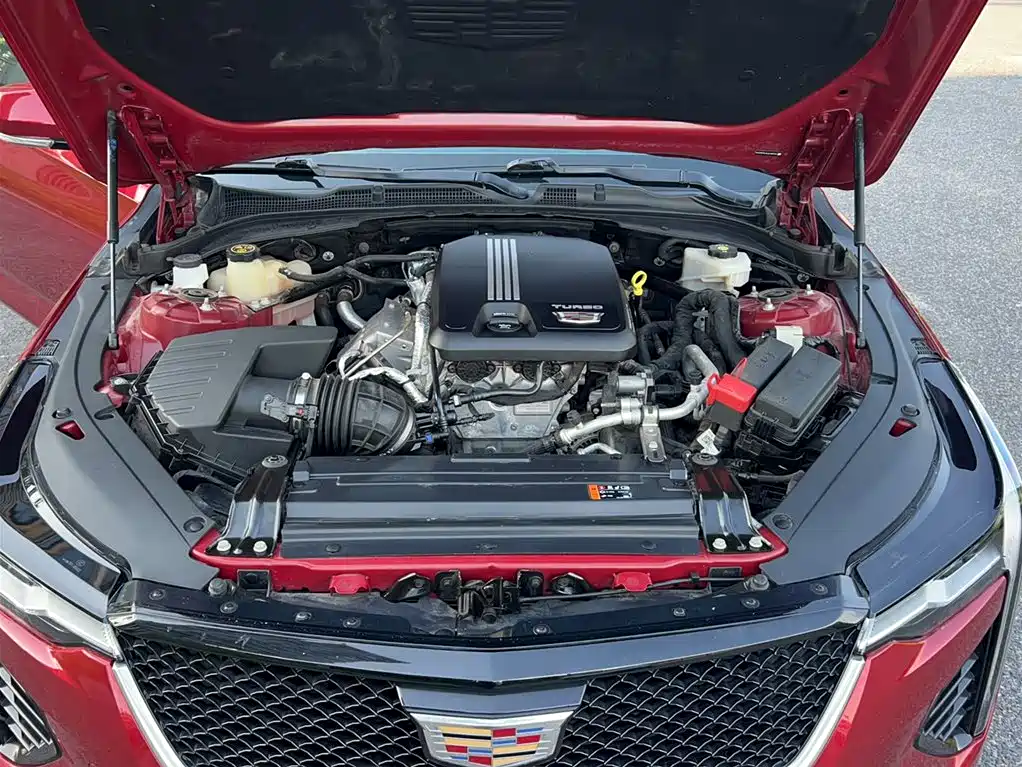 Cadillac CT4 2020 — фото 17