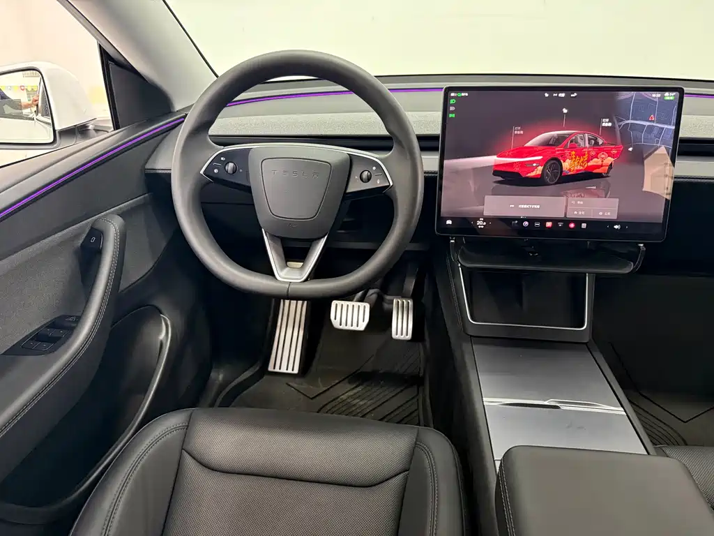 Tesla Model Y 2025 — фото 11