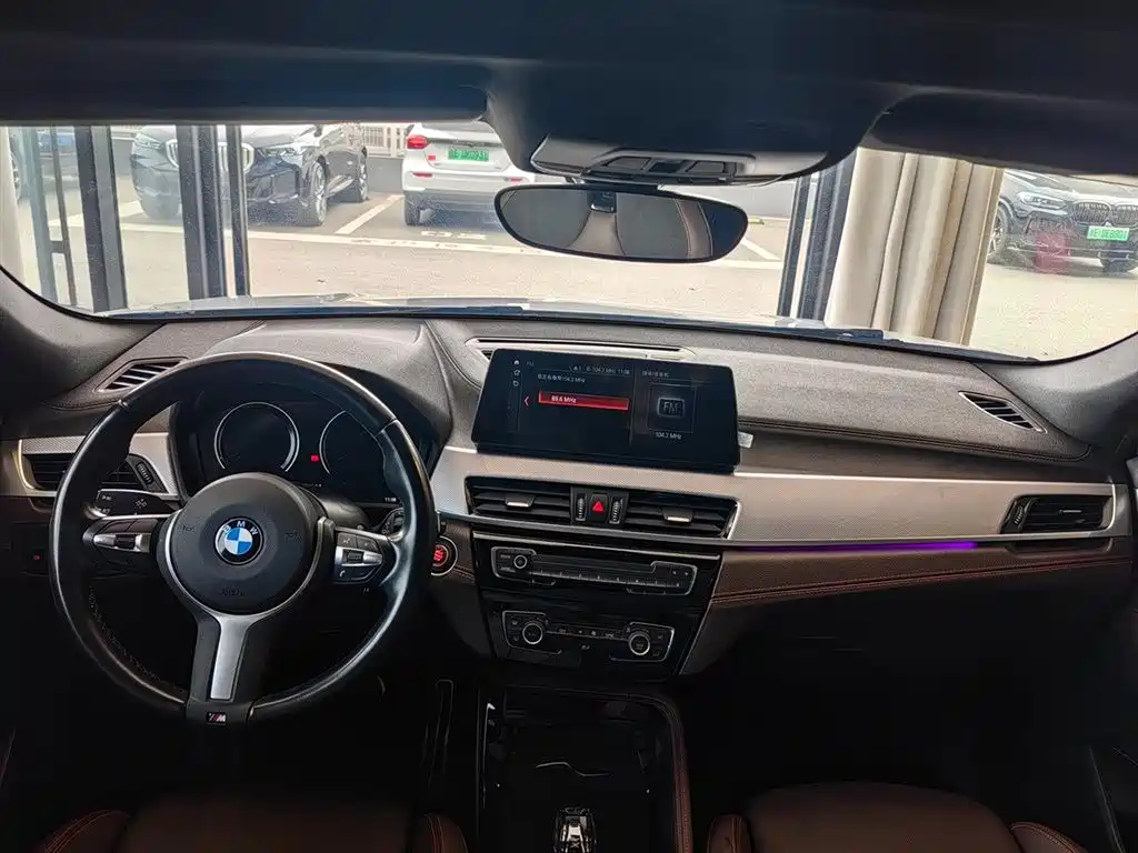 BMW X2 2022 — фото 8