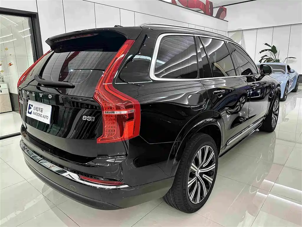 Volvo XC90 2025 — фото 17