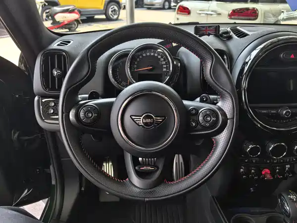 MINI Countryman 2018