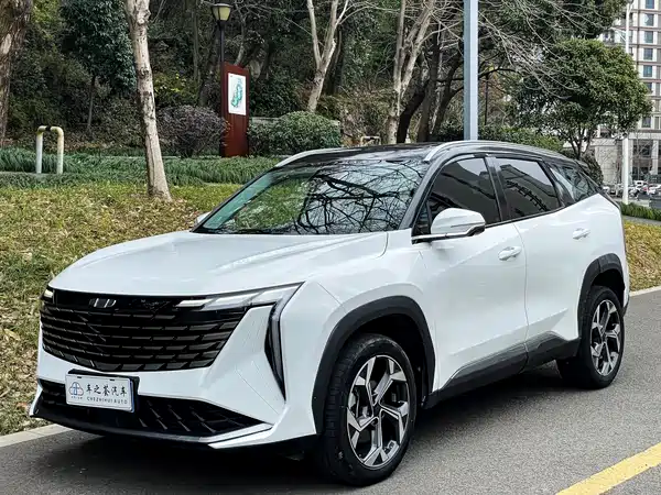 Geely Boyue L 2023
