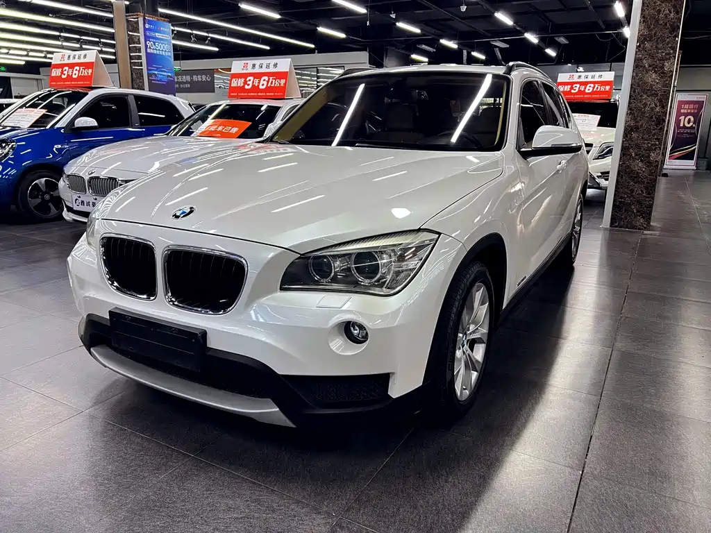 BMW X1 2013 — фото 1