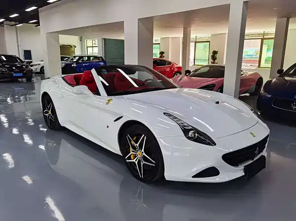 Ferrari California T 2016