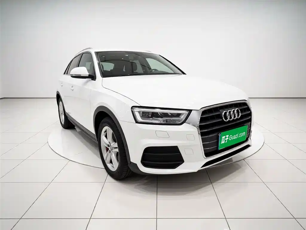 Audi Q3 2018 — фото 3