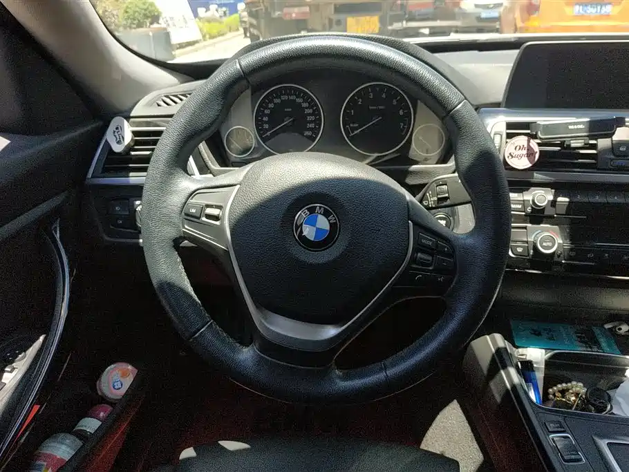 BMW 3 Series GT 2019 — фото 15
